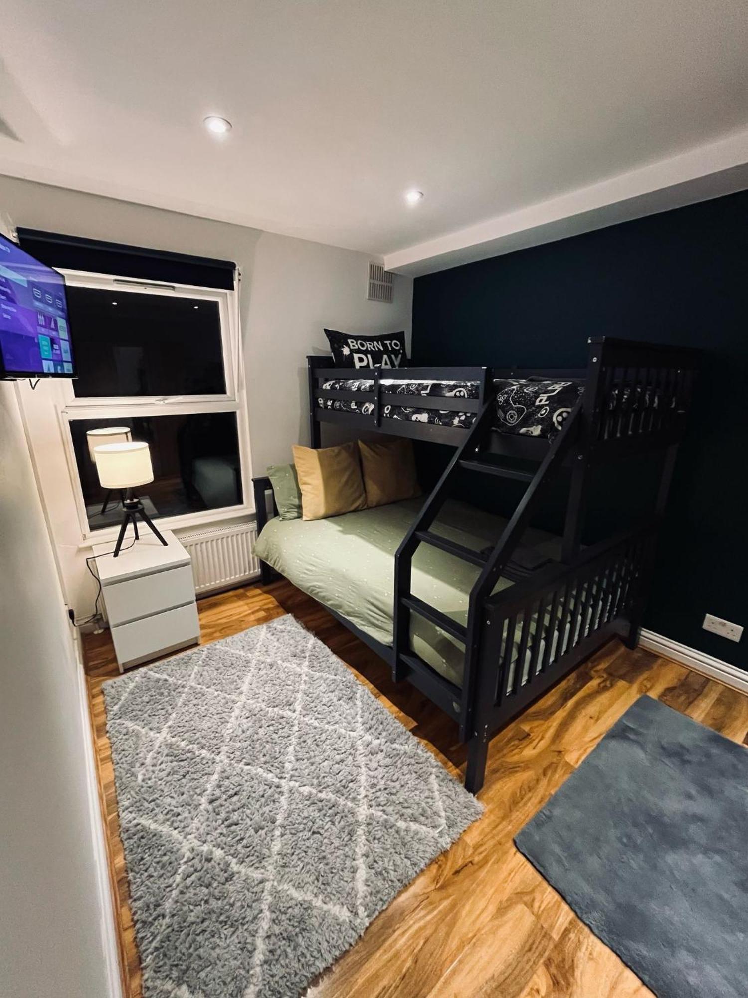 Kensington Guest Rooms 98 London Exterior photo